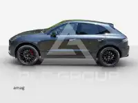 2021 Porsche MACAN