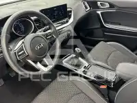 2021 KIA XCEED