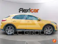 2021 KIA XCEED