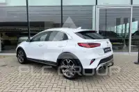 2021 KIA XCEED