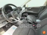 2021 KIA Stonic