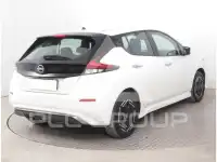 2022 Nissan LEAF