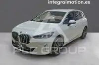 2022 BMW 218