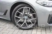 2022 BMW 523