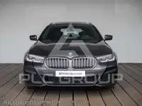 2022 BMW 523