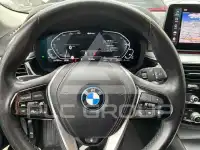 2022 BMW 523