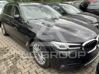 2022 BMW 523