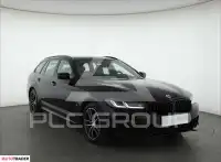 2022 BMW 523