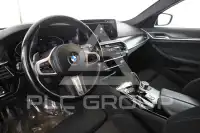 2022 BMW 523
