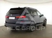 2022 BMW X7