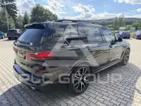 2022 BMW X7