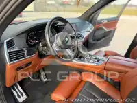 2022 BMW X7