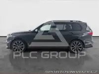 2022 BMW X7