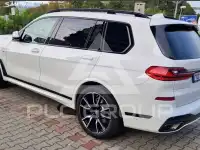 2022 BMW X7