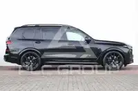 2022 BMW X7