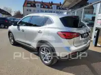 2022 MG HS