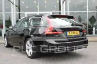 2022 Volvo V90