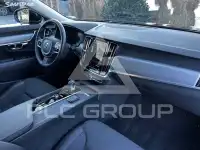 2022 Volvo V90