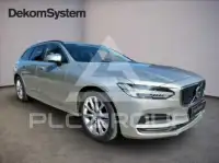 2022 Volvo V90