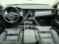2022 Volvo V90