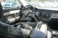 2022 Volvo V90