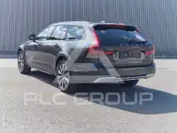 2022 Volvo V90