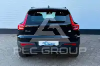 2022 Volvo XC40