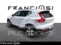 2022 Volvo XC40