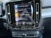 2022 Volvo XC40