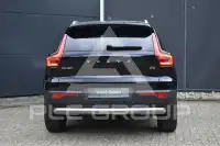 2022 Volvo XC40
