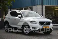 2022 Volvo XC40