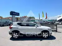 2022 Volvo XC40
