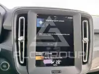 2022 Volvo XC40