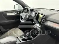2022 Volvo XC40