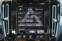 2022 Volvo XC40