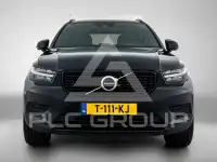 2022 Volvo XC40