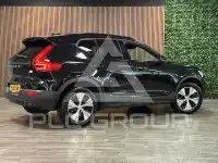 2022 Volvo XC40