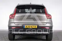 2022 Volvo XC40