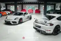 2022 Porsche Cayman