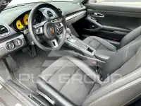 2022 Porsche Cayman