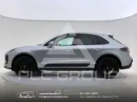 2022 Porsche MACAN