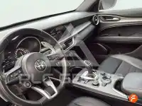 2022 Alfa Romeo Stelvio