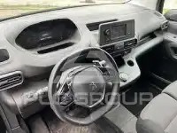 2022 Peugeot Partner