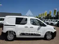 2022 Peugeot Partner