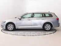 2022 Volkswagen Passat