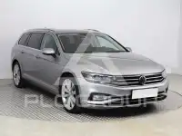 2022 Volkswagen Passat