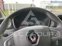 2022 Renault Master