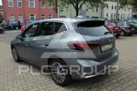 2023 BMW 218
