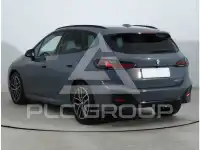 2023 BMW 218