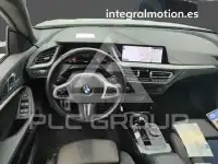 2023 BMW 218